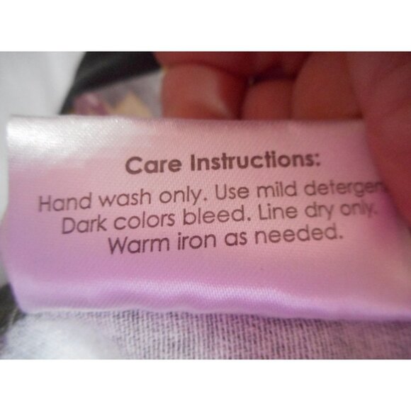 Floral Rose Pink Green full Apron with bow accent tie neck and back - Picture 4 of 5